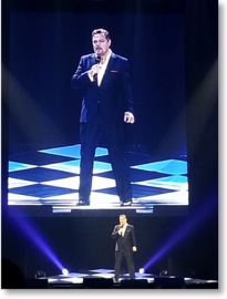 Eddie Izzard Metro Arena